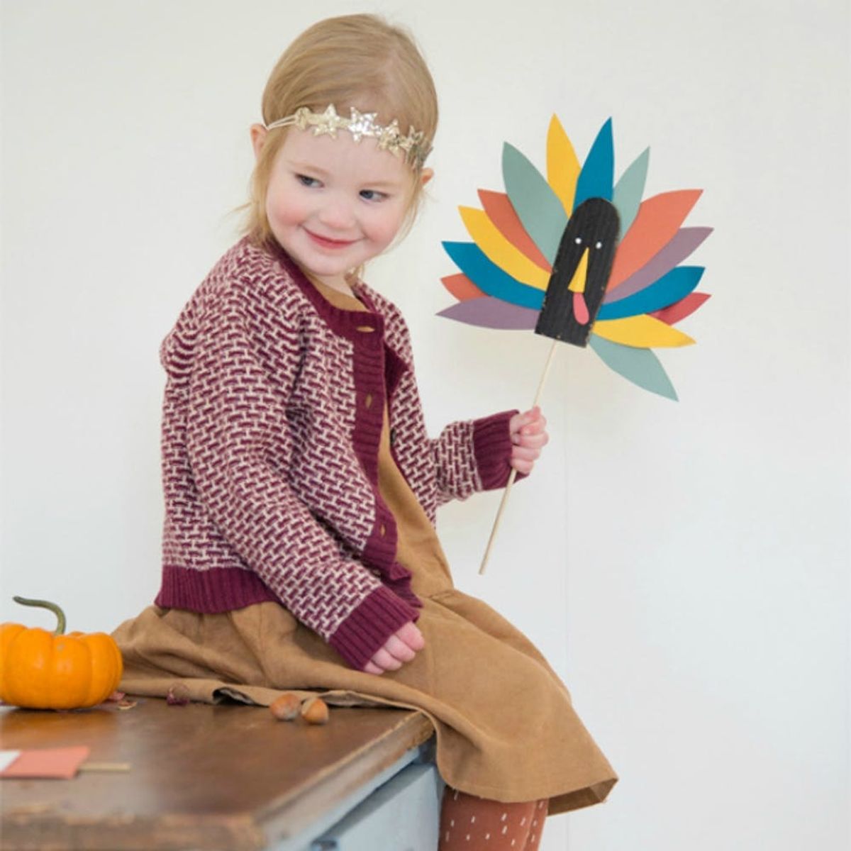 50 Cute + Quirky Thanksgiving Crafts for Kids
