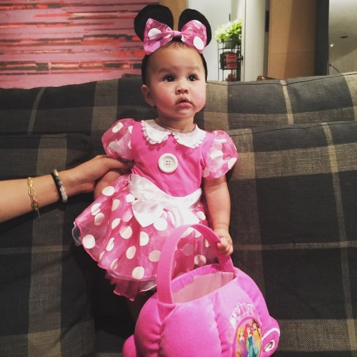 Chrissy Teigen Shuts Down the Controversy Over Baby Luna’s Free Halloween Costumes