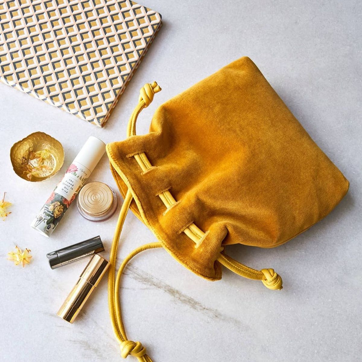 12 Fabulous Pouches and Mini Bags That Will Make You Feel Fancy