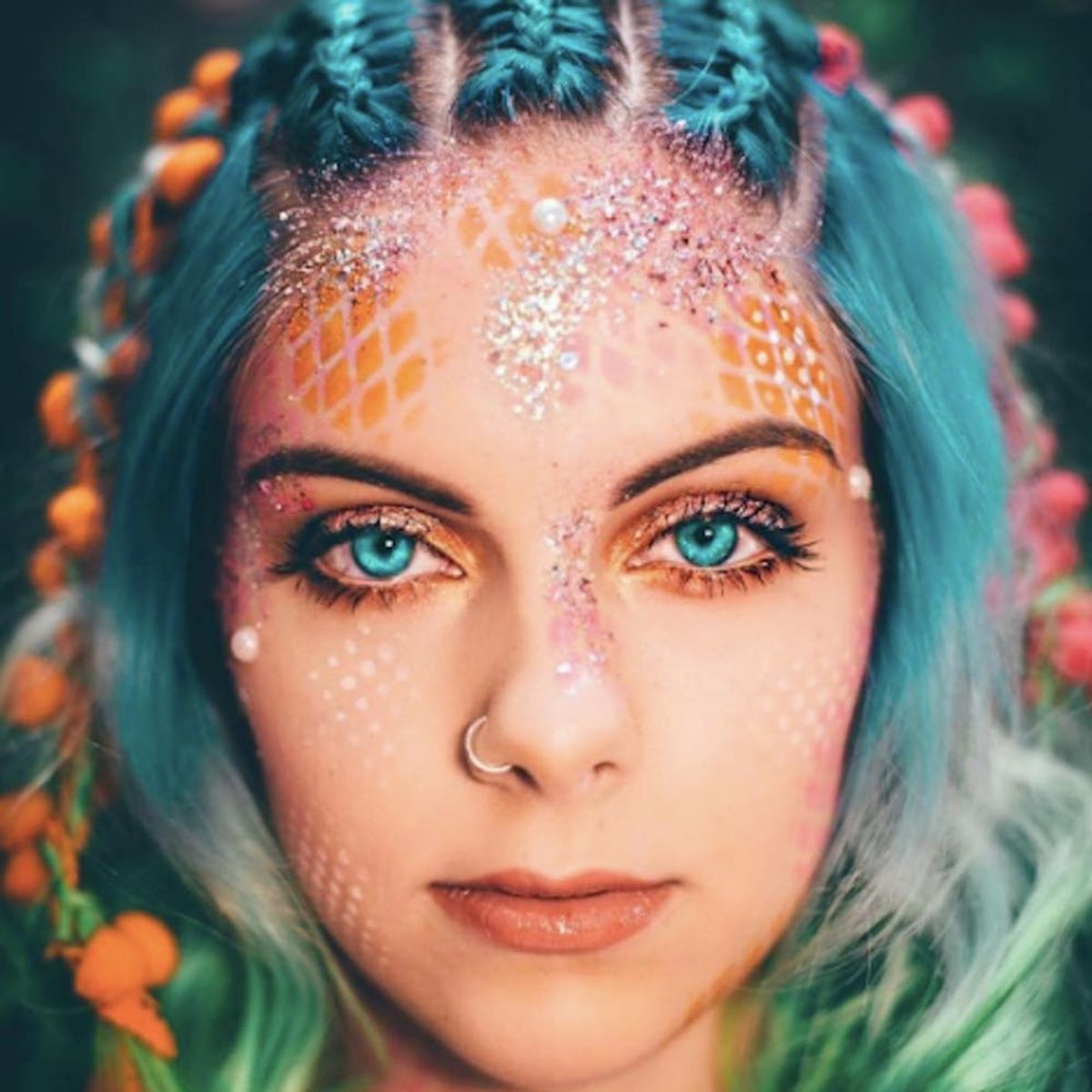 15 Ways Glitter Can Transform Your Halloween Makeup