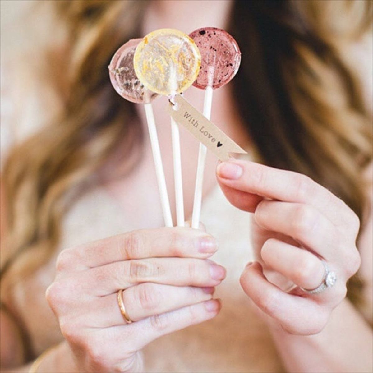 19 Fall Wedding Favors You Can Find on Etsy