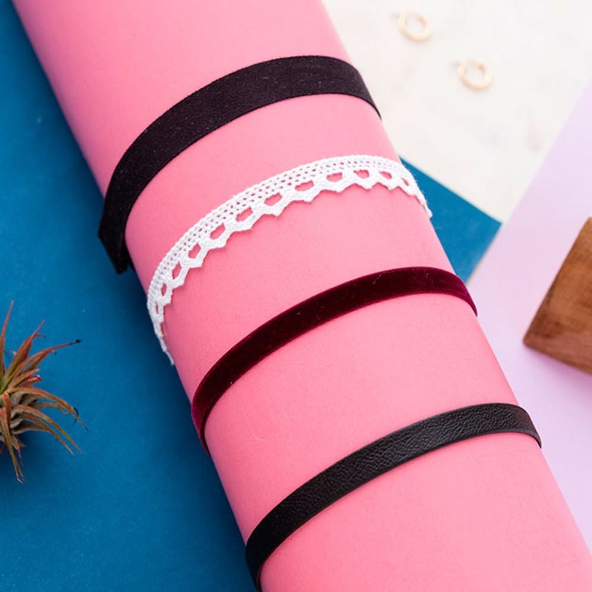 Here’s How to DIY and Style Pinterest’s Trendiest Accessory: The Choker