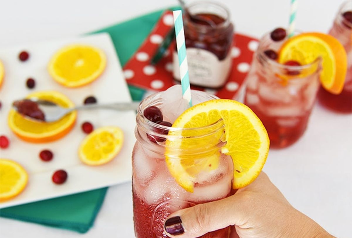 Cranberry Zinger Jam Jar Cocktail
