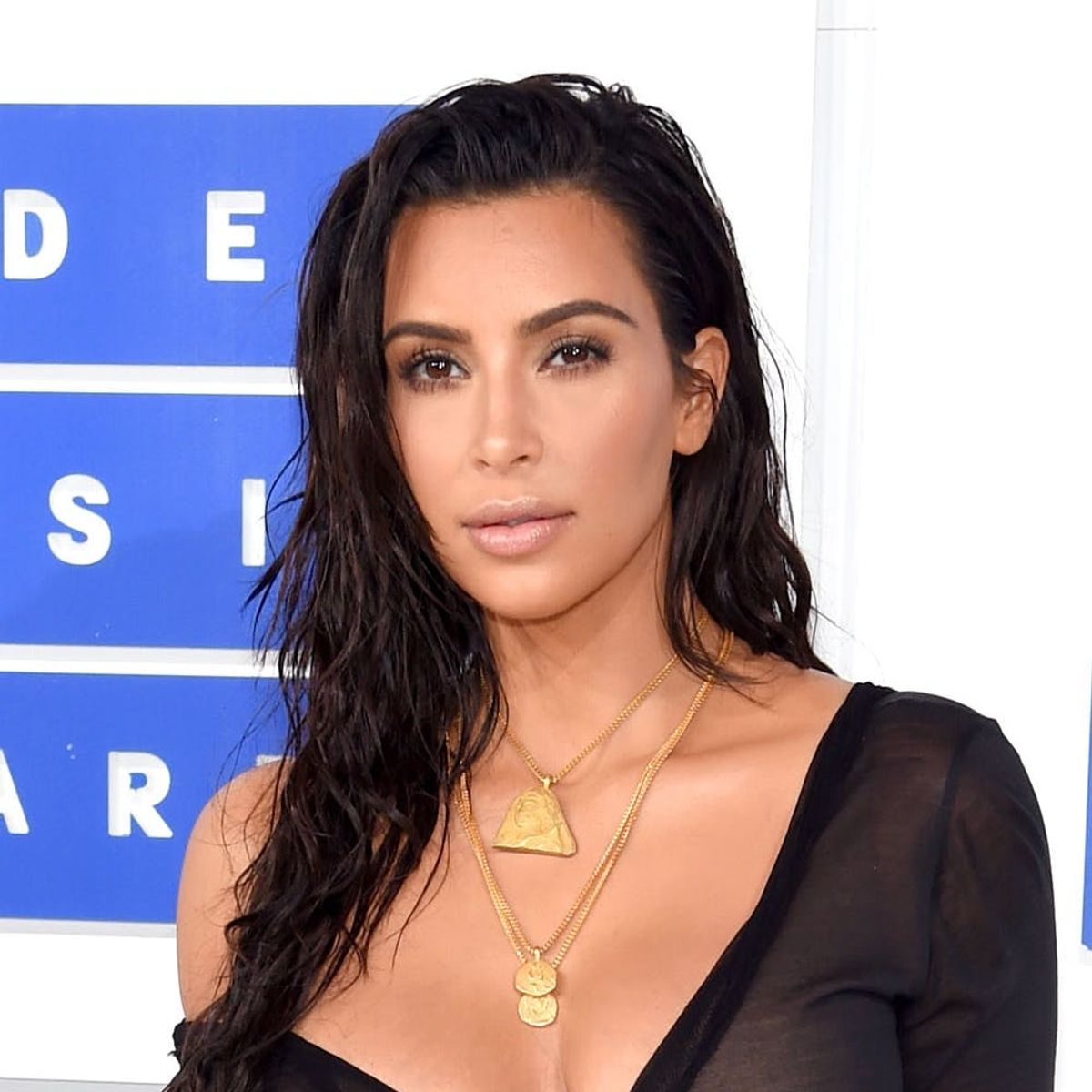 There’s Now a SUPER Controversial Halloween Costume of Kim Kardashian’s Robbery