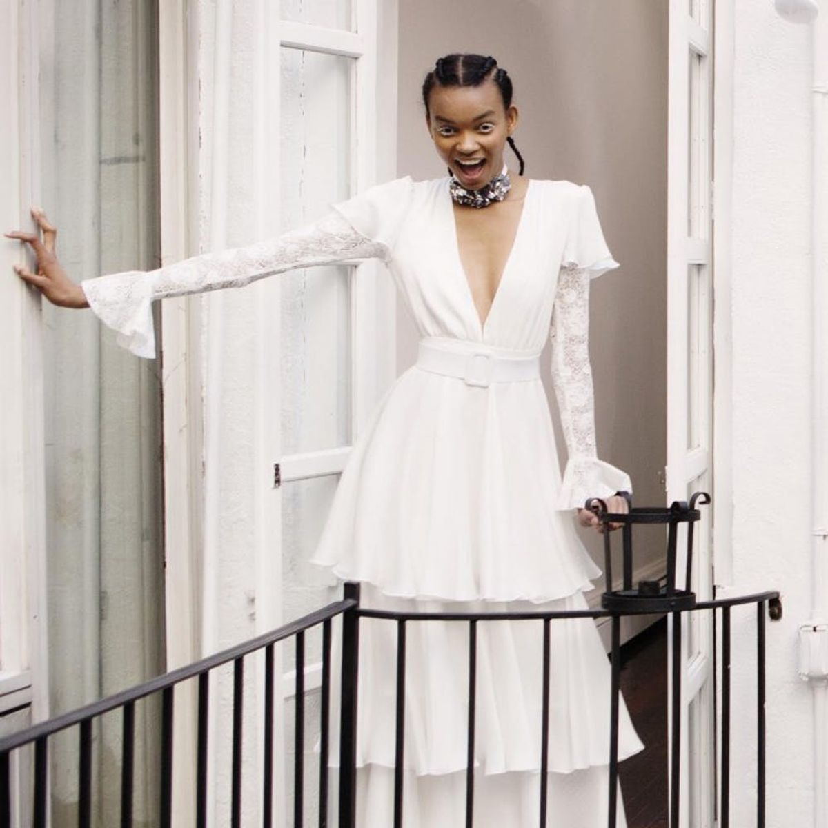 16 Dreamy Long-Sleeved Wedding Dresses Perfect for Fall “I Dos”