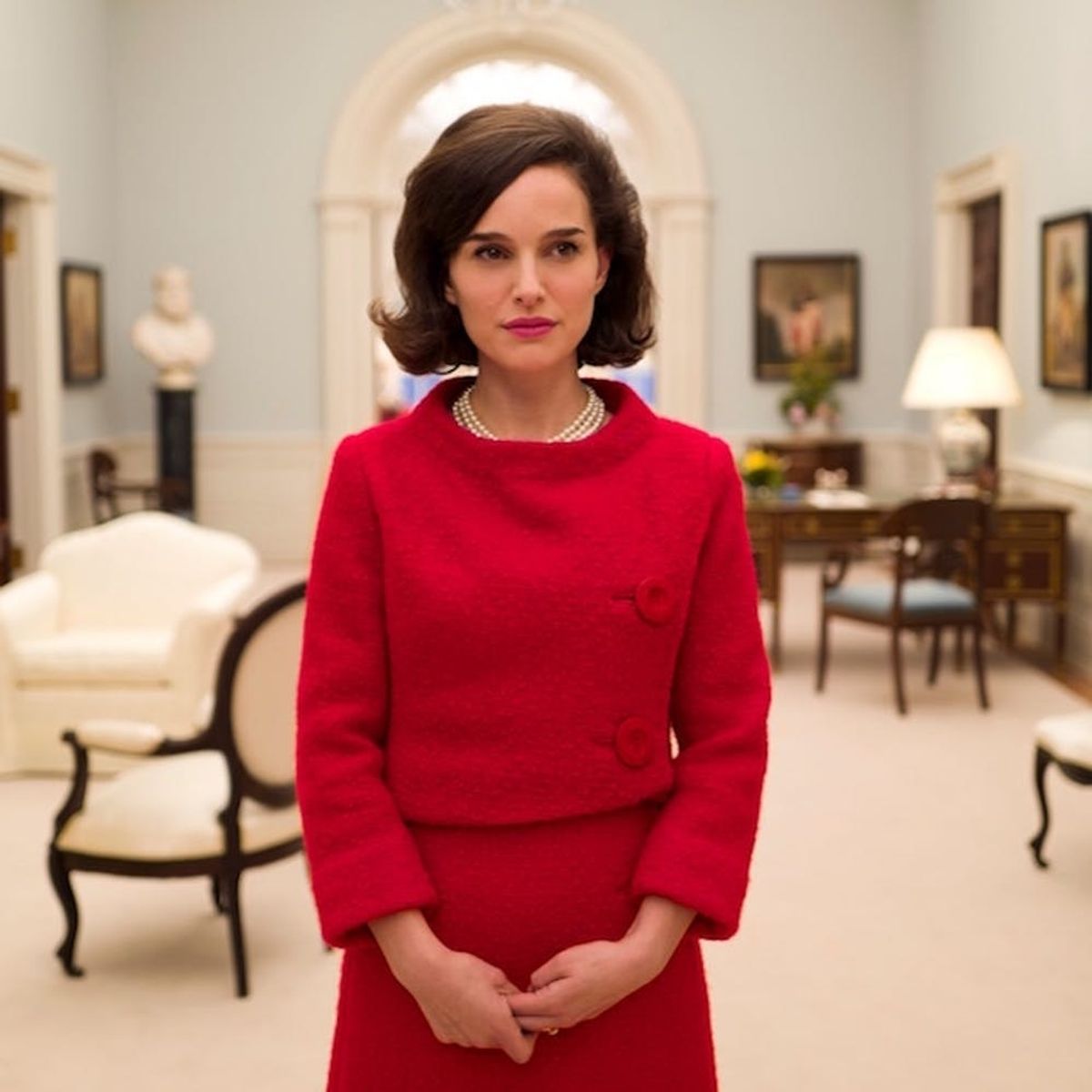 Morning Buzz! The First Jackie Trailer Is Here and Natalie Portman’s Jackie Kennedy Will Give You Chills + More
