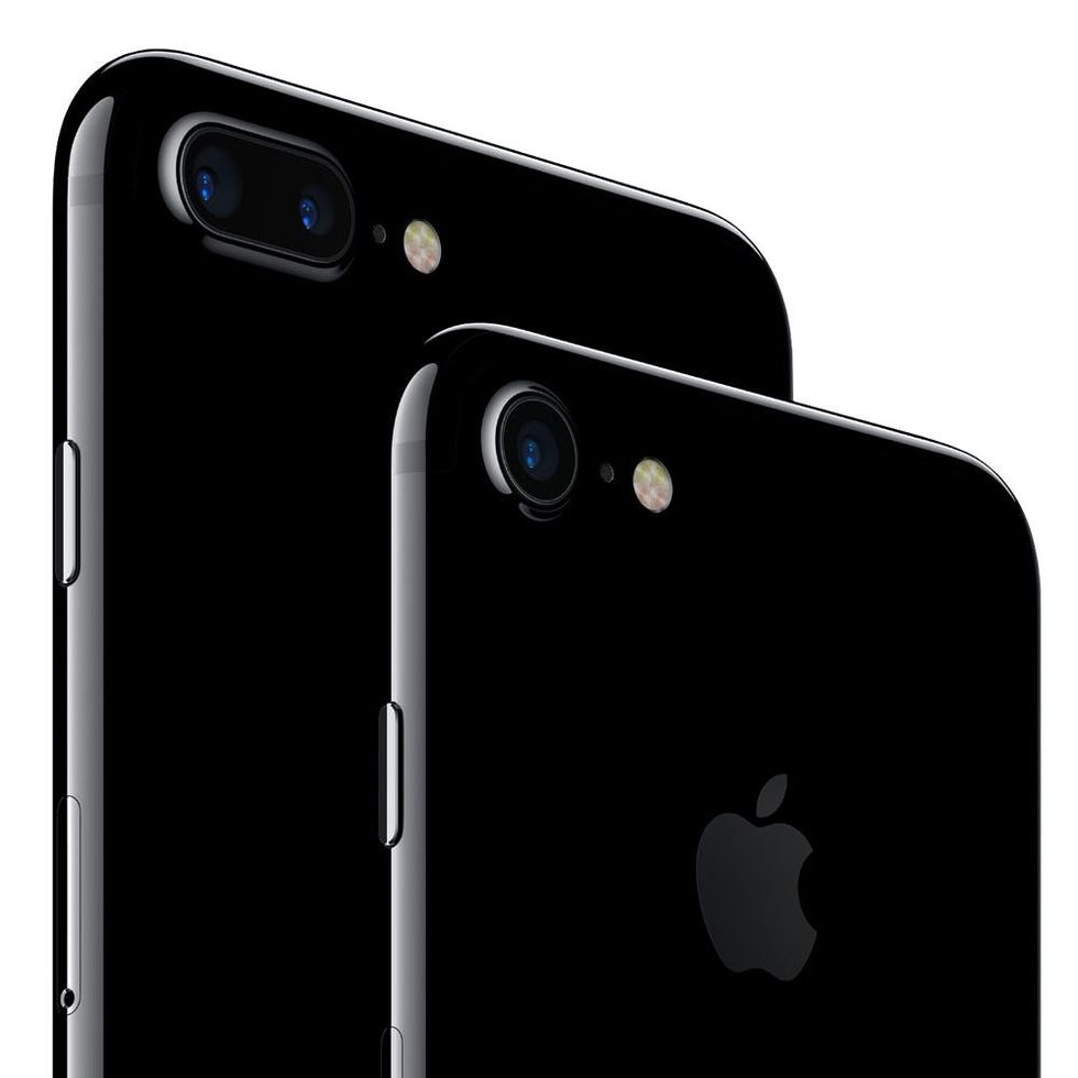 Forget Jet Black ― the iPhone 8 Might Have Curved Glass