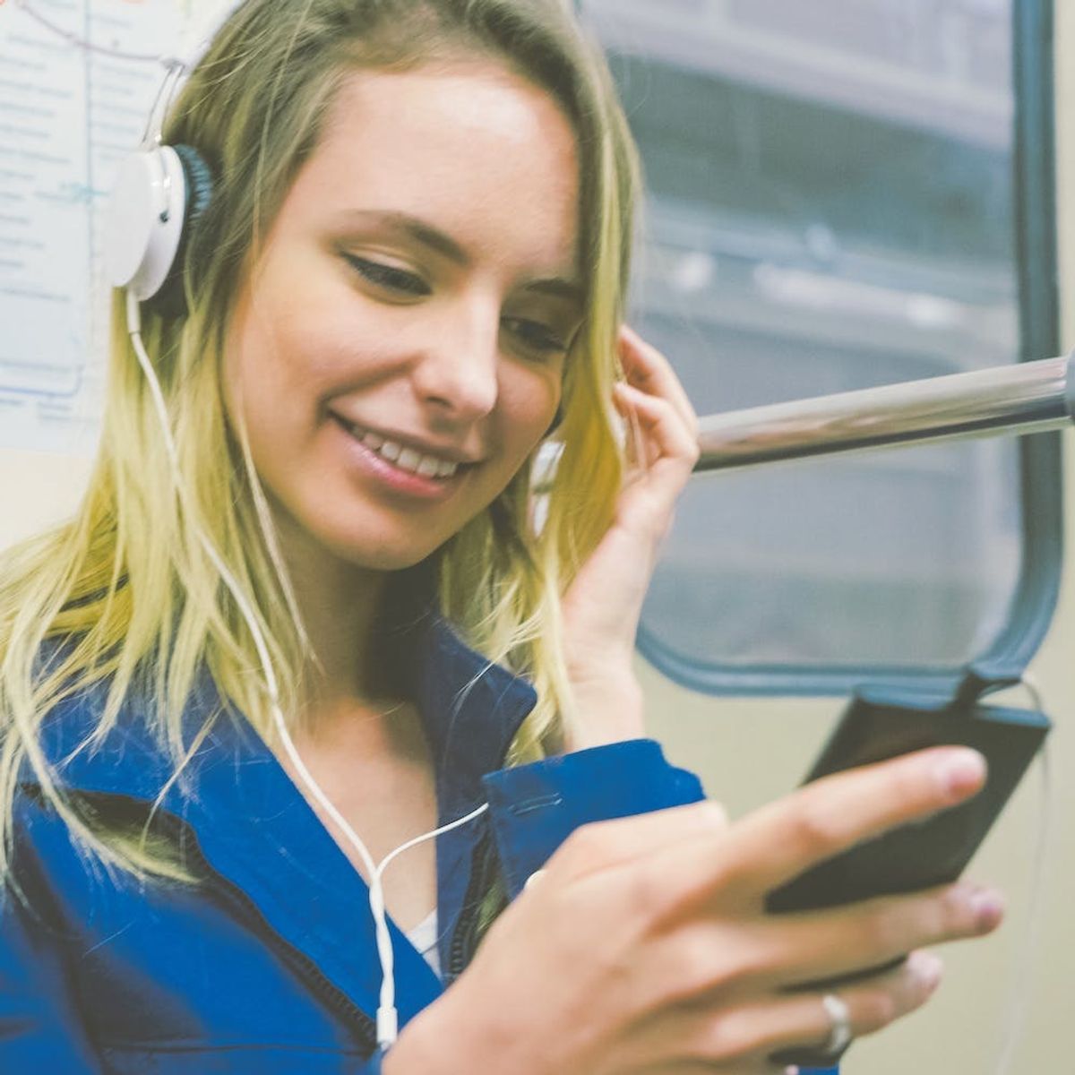 This New Case Will Give You Back Your iPhone 7 Headphone Jack