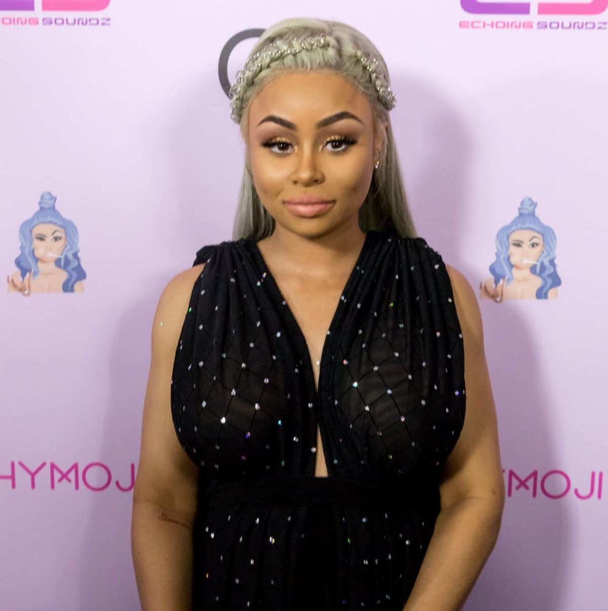 Morning Buzz! Whoa: Did Blac Chyna Just Join Team Kylie? + More