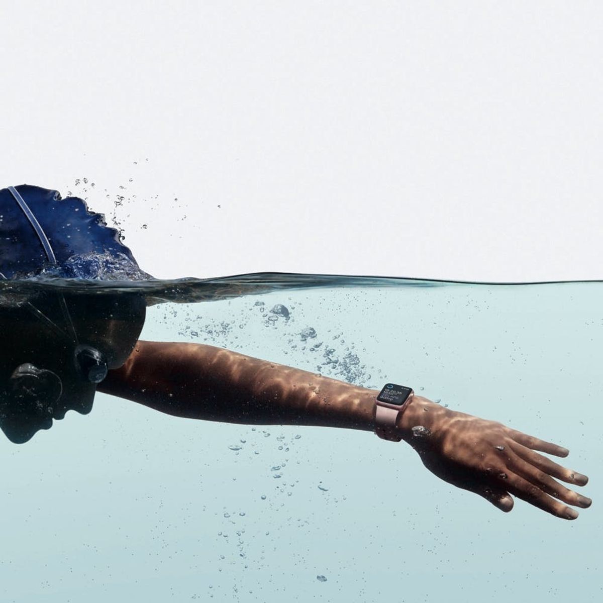 This Video of the Apple Watch Ejecting Water Is Mesmerizing