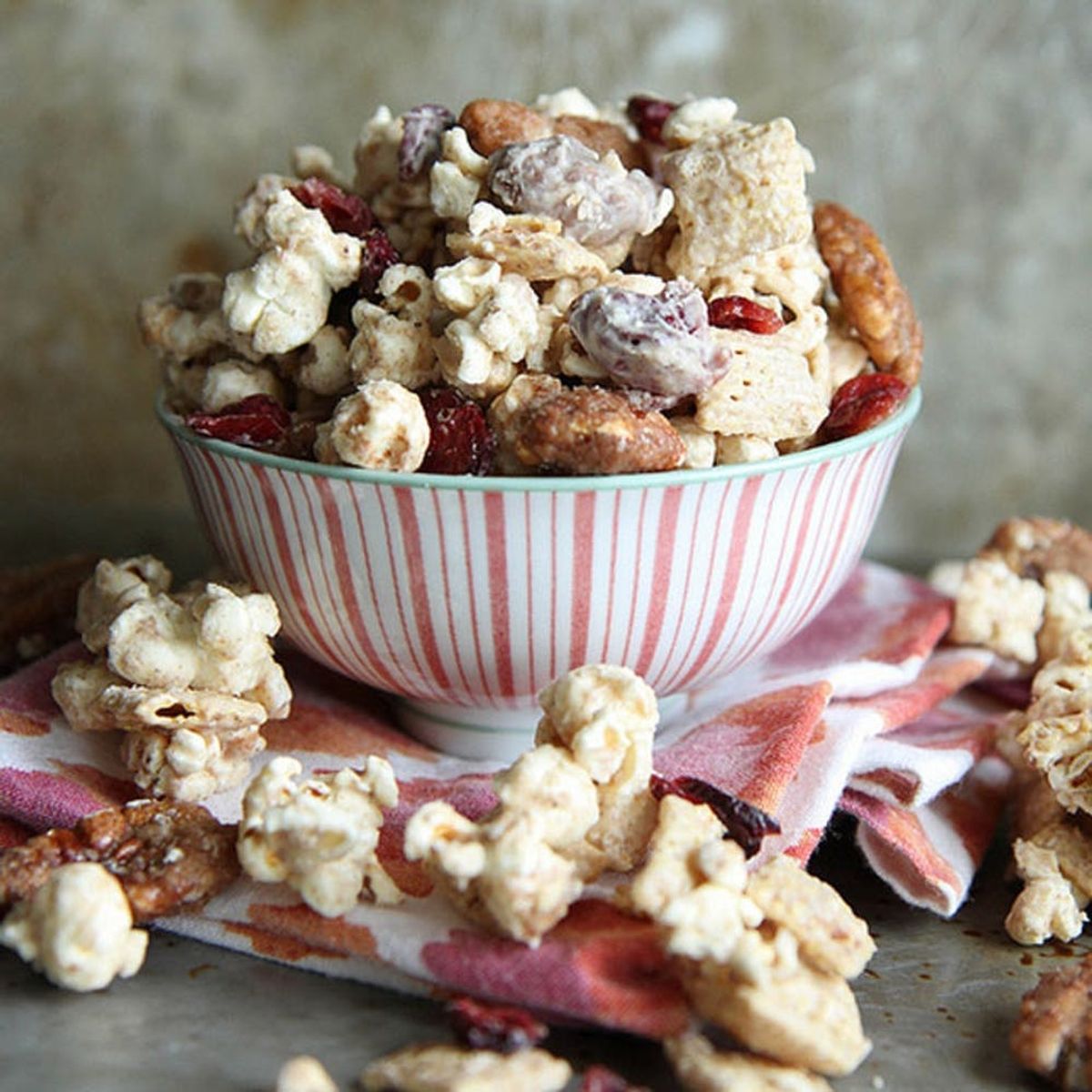 9 White Chocolate Party Mixes to Start Fall Off Right