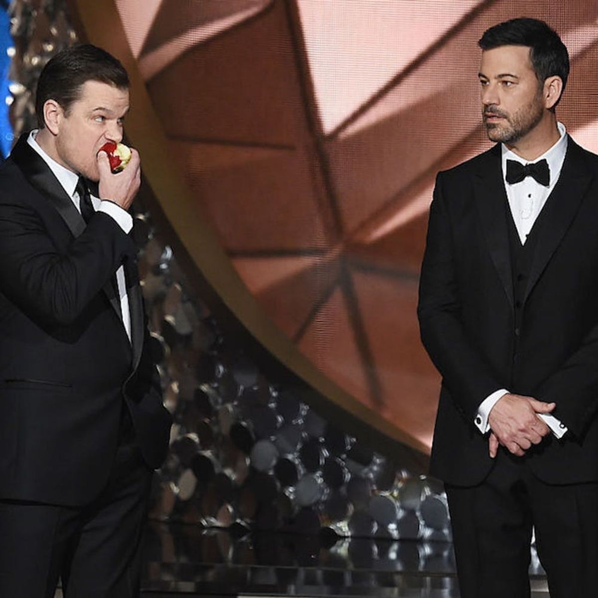 Morning Buzz! Matt Damon Crashing the Emmys to Roast Jimmy Kimmel for Losing Was EVERYTHING + More