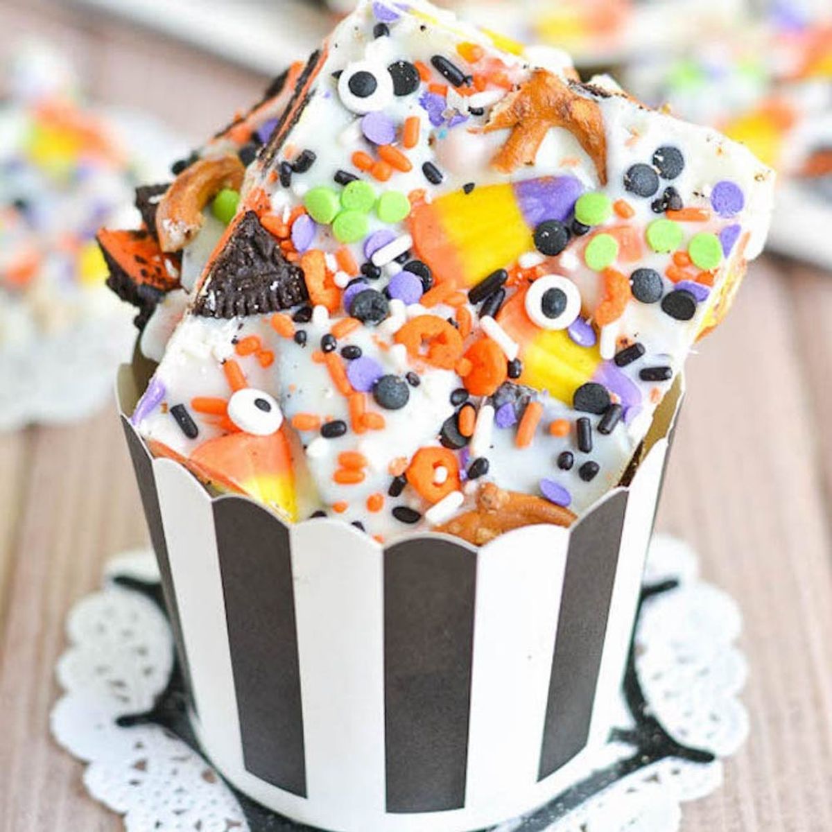 16 Sweet and Scary DIY Halloween Candy Recipes