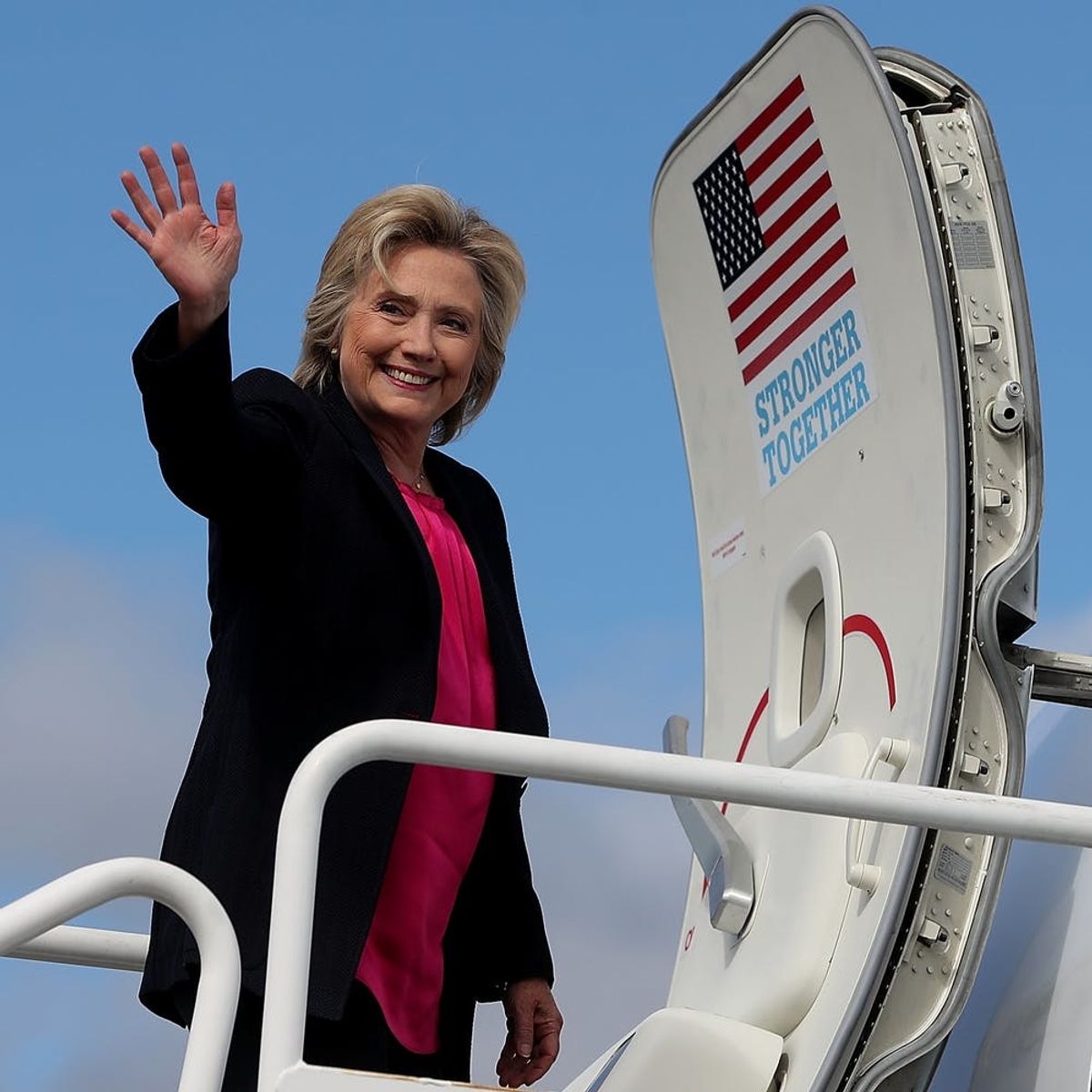 Nightly Newsy: Hillary Pushes Back, a Teen Pleas for Better Emoji + More
