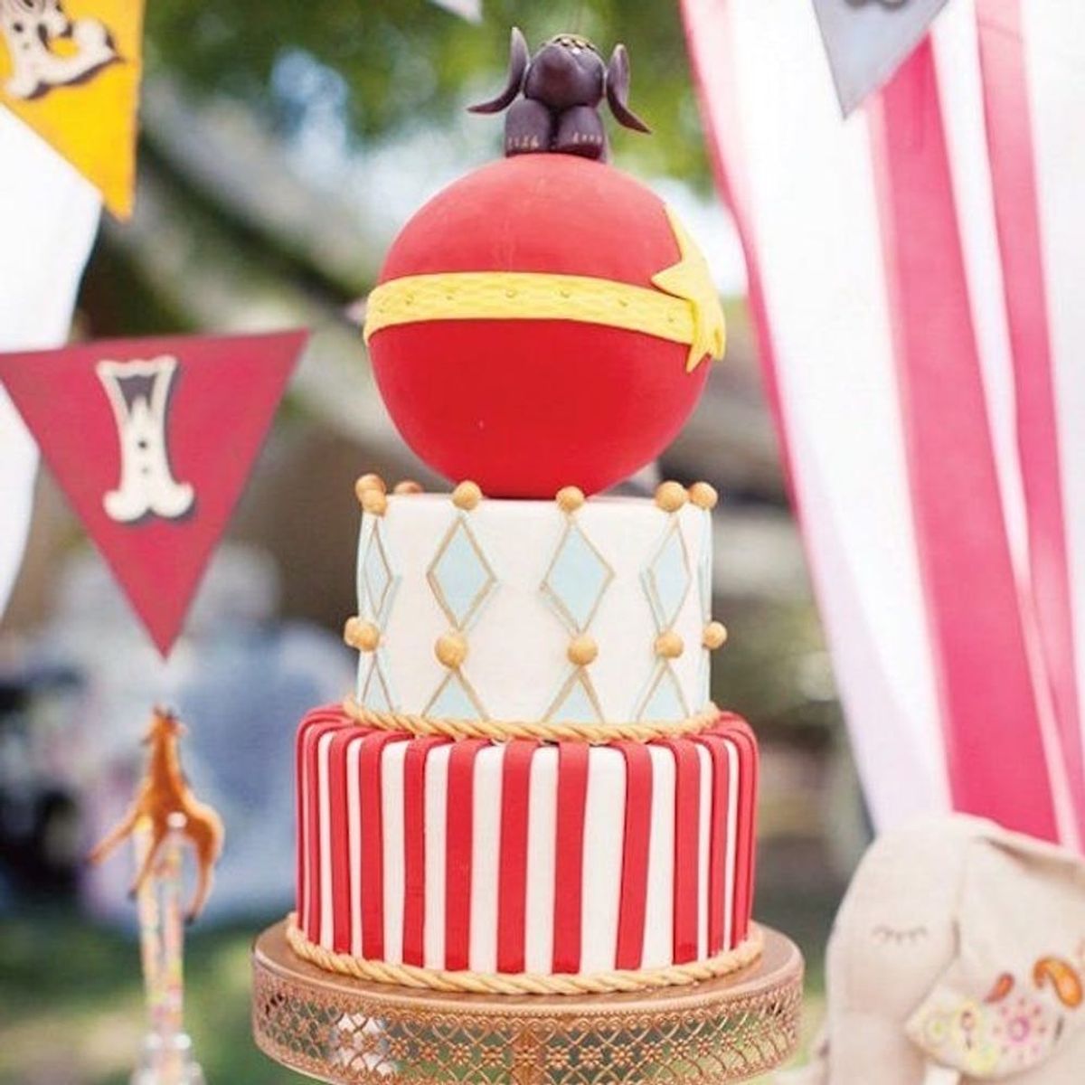 16 Adorable Circus Party Ideas for Your Kid’s Birthday