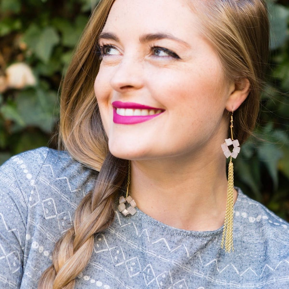 2 Ways to Make These Swingin’ Shoulder Duster Earrings in 15 Minutes