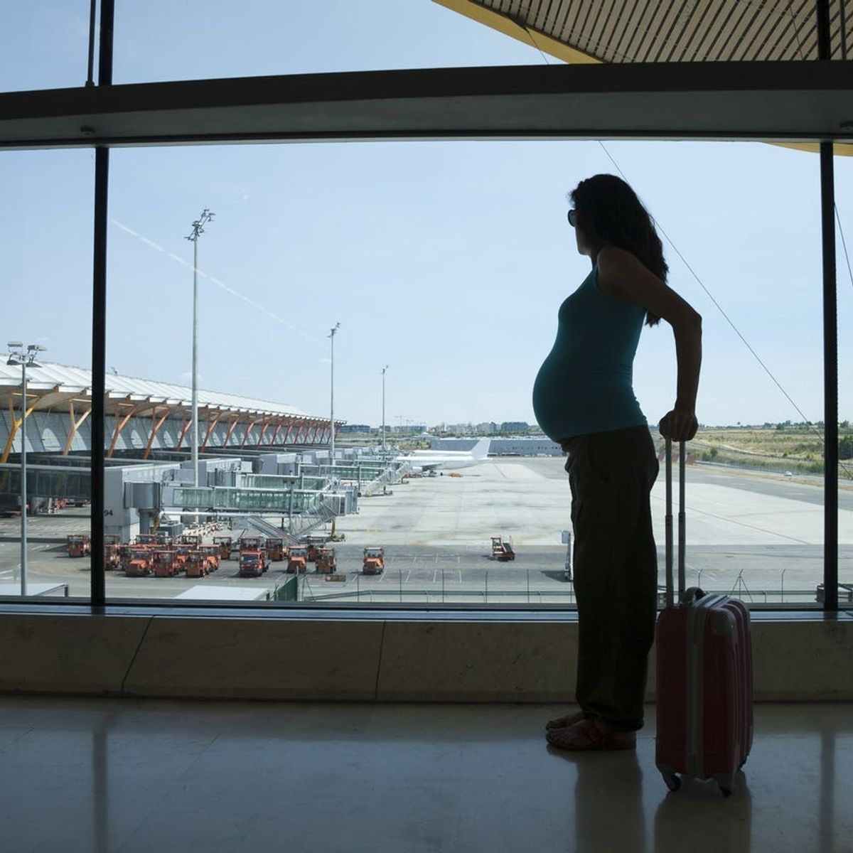 5 Tips for Traveling Safe and Happy While Pregnant