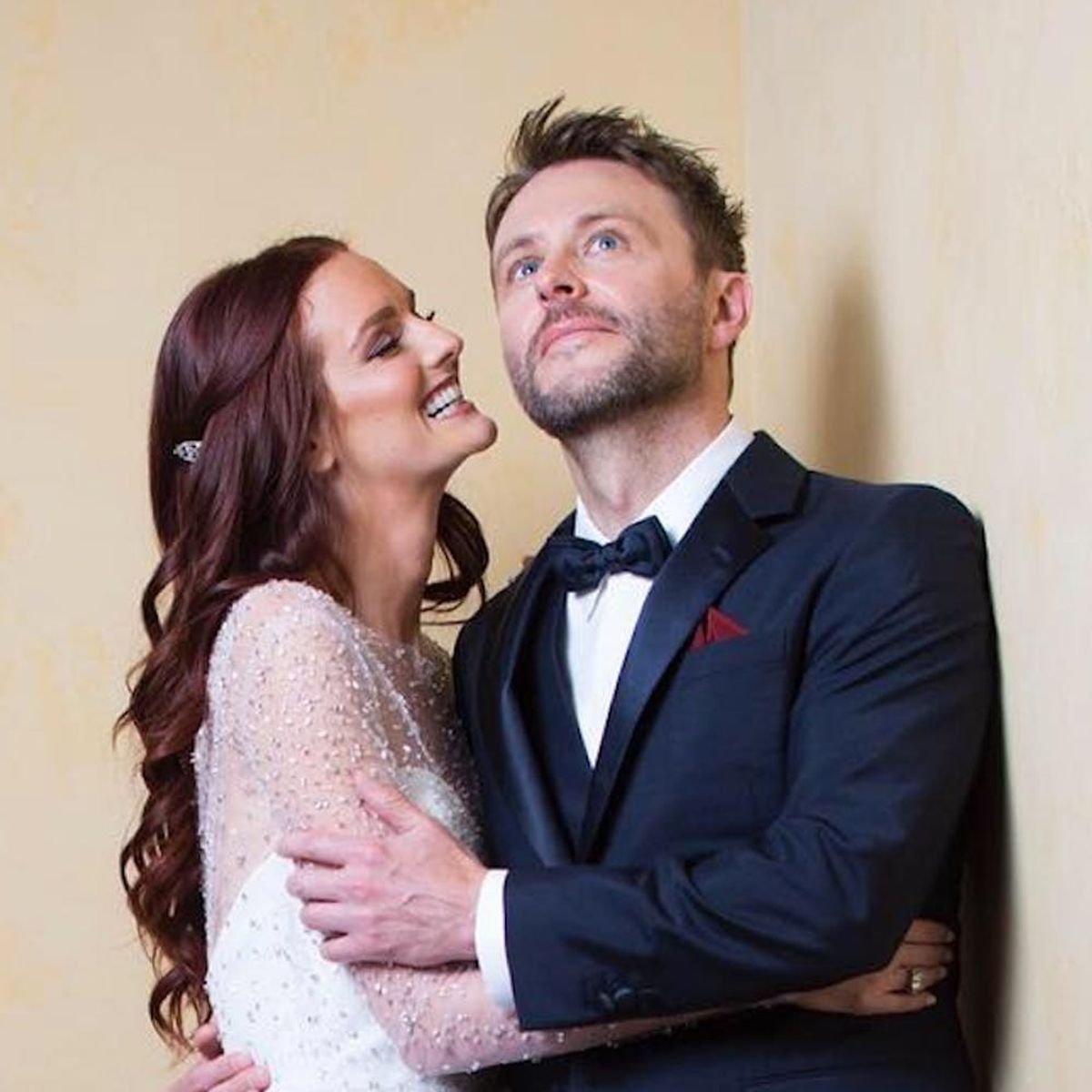 Morning Buzz! Chris Hardwick and Lydia Hearst’s Wedding Looked Super Adorable + More