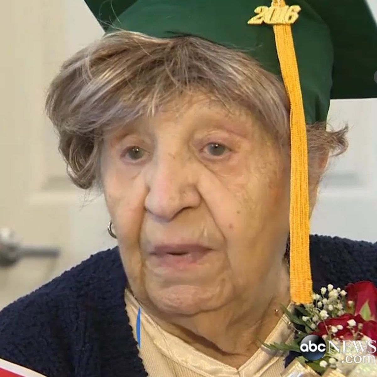 100-Year-Old Woman Who Had to Quit School to Work in a Factory *Finally* Gets Diploma
