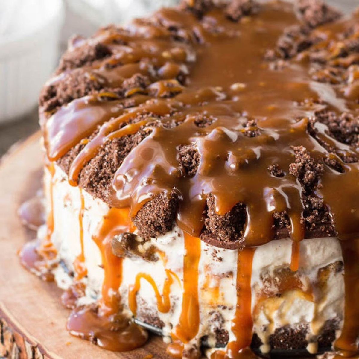 17 Indulgent Ice Cream Cakes for Your Labor Day Bash