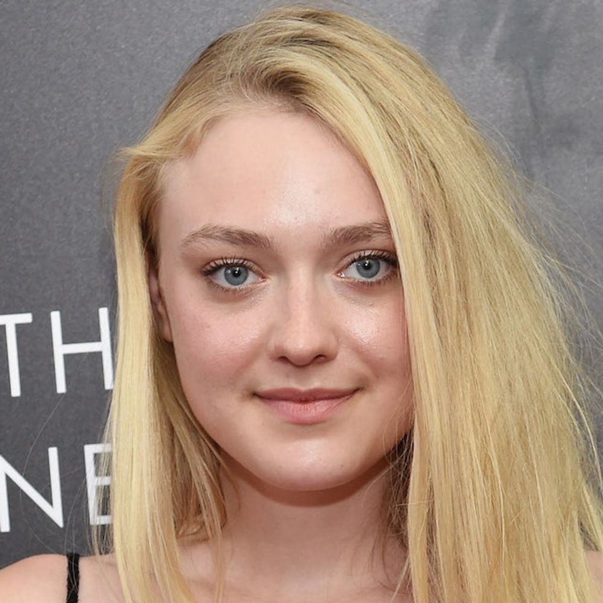 Dakota Fanning’s Rose Gold Sunnies Are the Late-Summer Accessory You’ll NEED