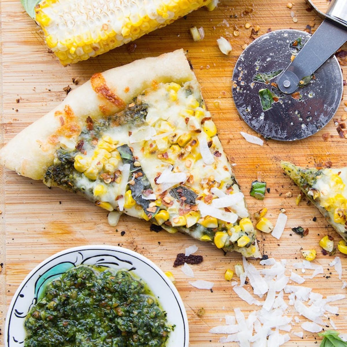 Fulfill Your Pizza Dreams With Grilled Kale Pesto + Corn Pizza