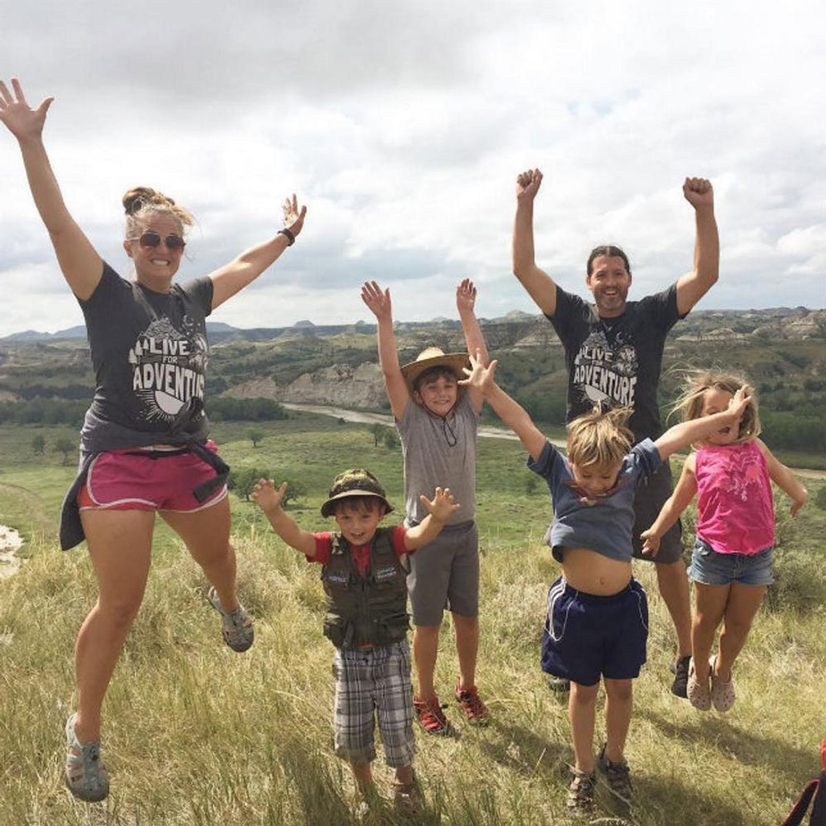 Meet 6 Fascinating Families That Travel the Globe Full-Time