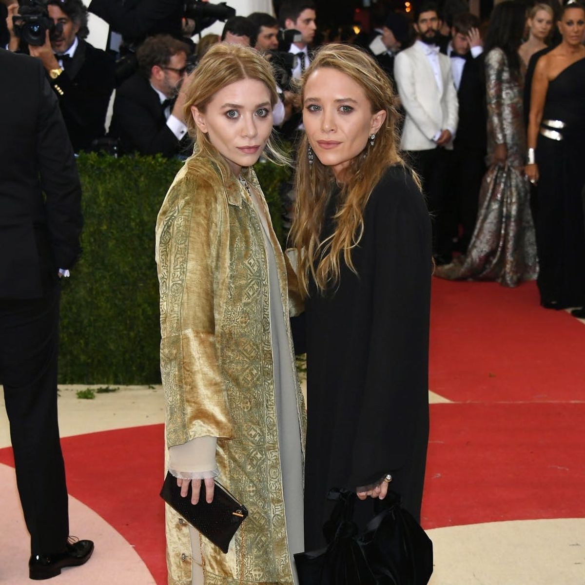 Mary-Kate and Ashley Olsen Are Totally Twinning (LOL) With a New Hair Shade