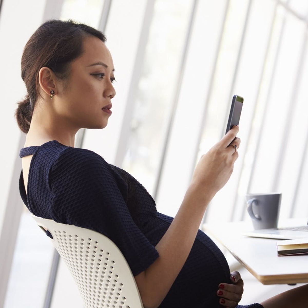 3 Apps That Will Help Get You Through Labor