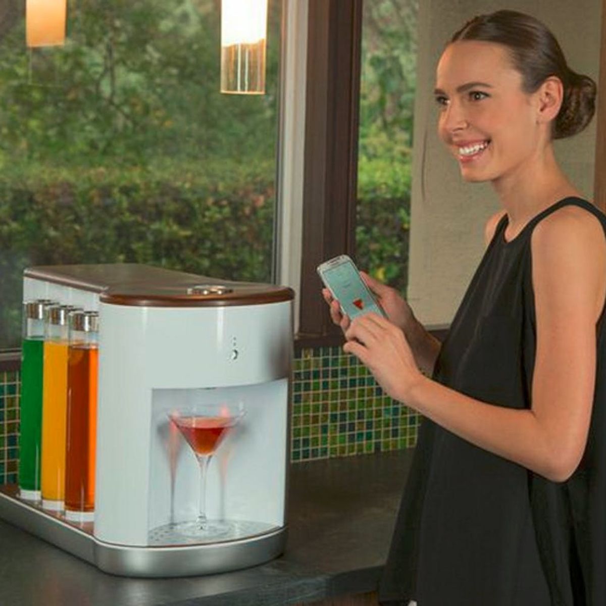 This New Gadget Is Basically a Keurig for Cocktails