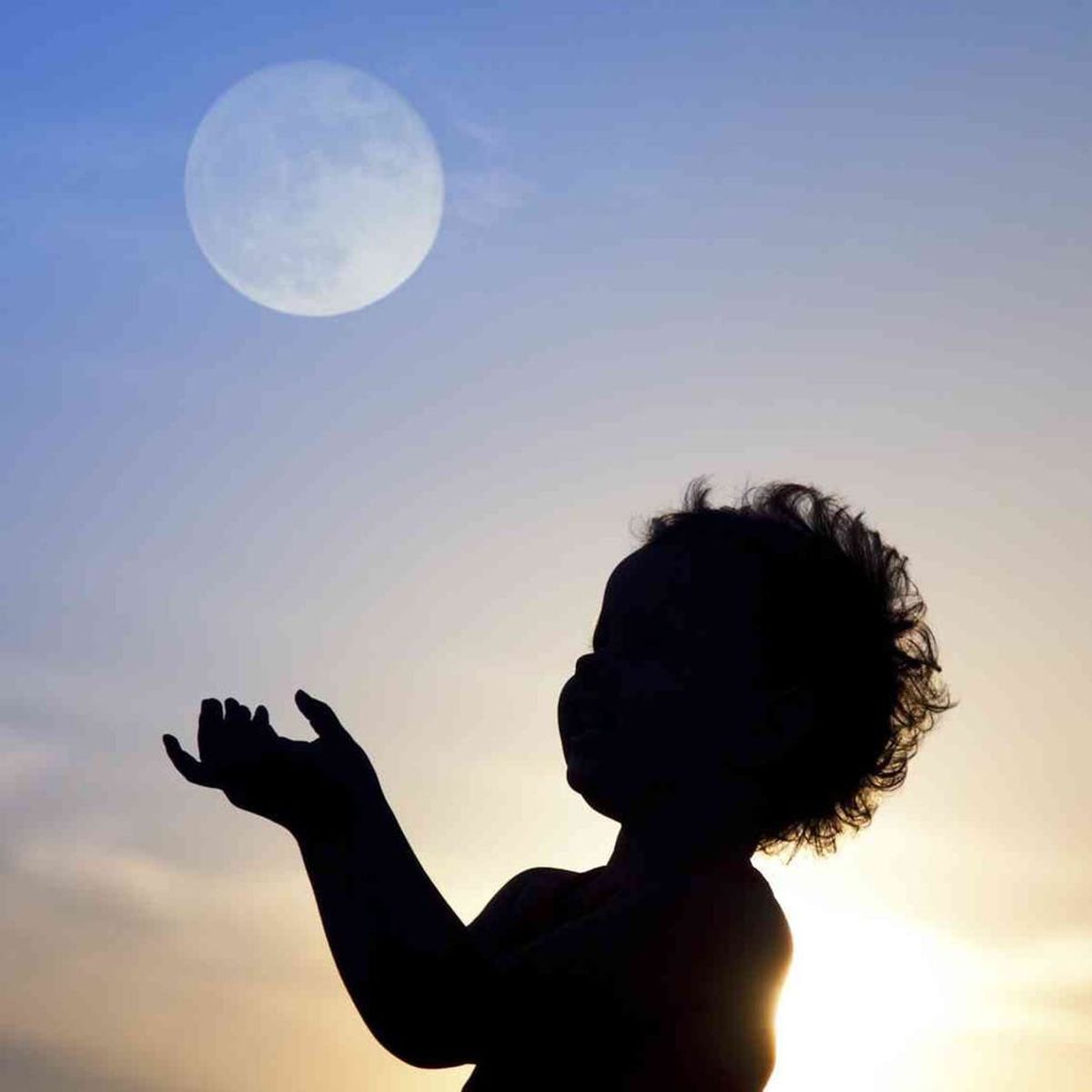 12 Bright Sun + Mellow Moon Baby Names for Summer