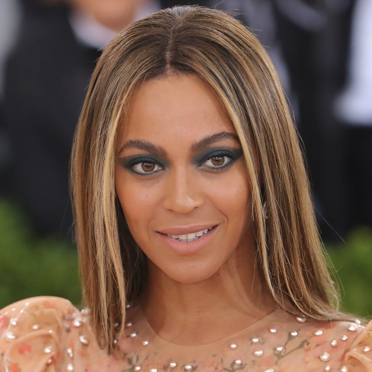 Beyonce Just Responded to the Dallas Shootings In the Absolute Best Way Possible