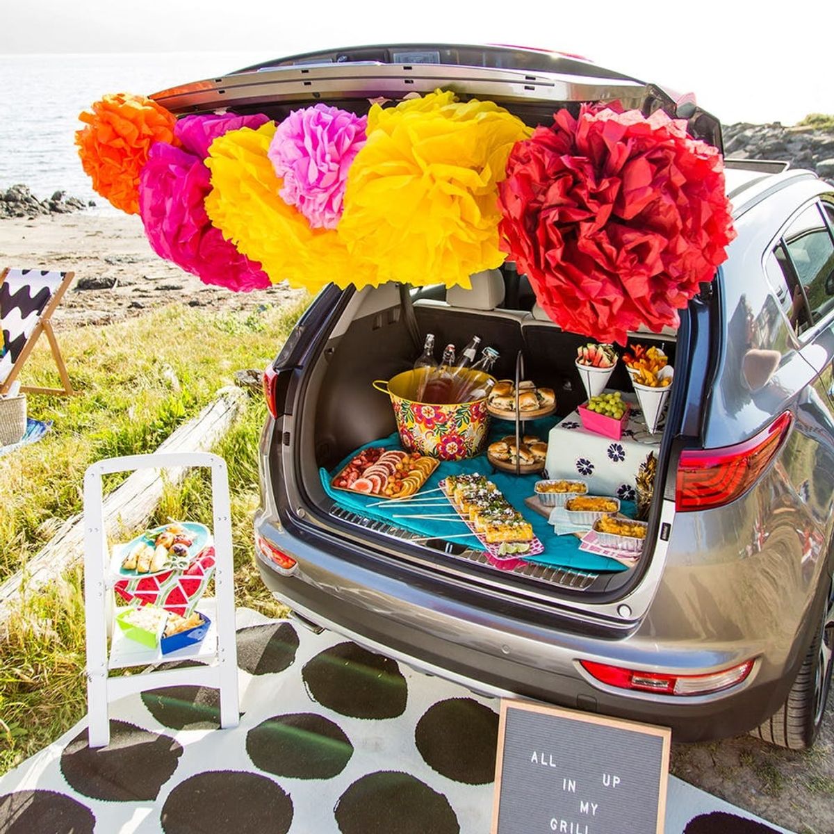 Here’s How to Throw a Beach BBQ Out of the Back of Your Trunk