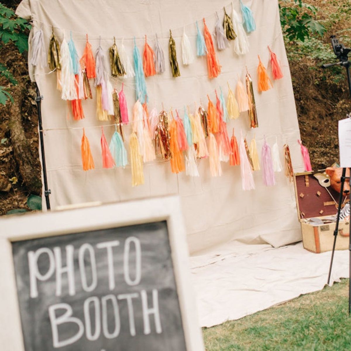 16 Ways to Incorporate Tassels into Your Wedding Decor