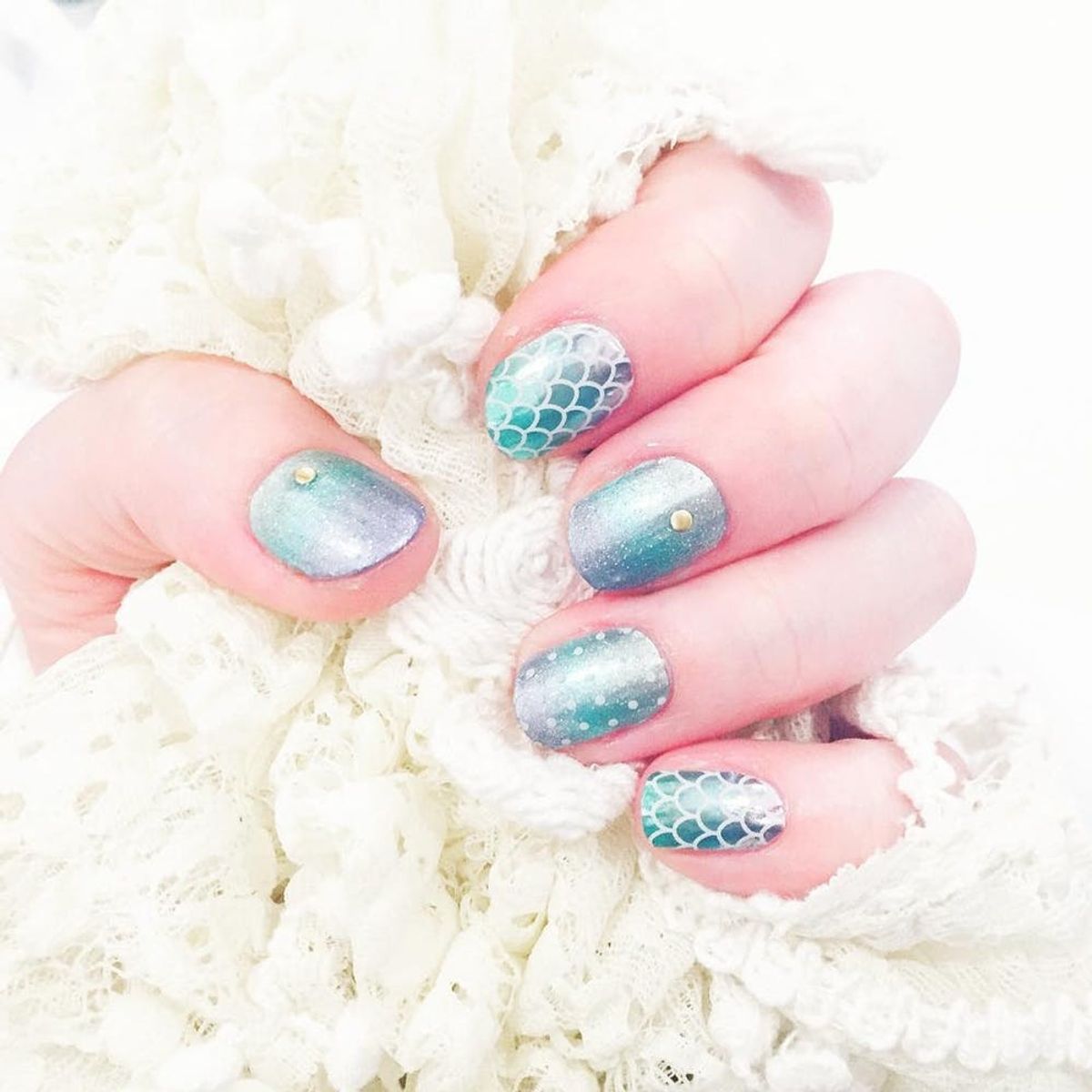 10 Mermaid Manis That Will Take Your Beach Look to the NEXT Level