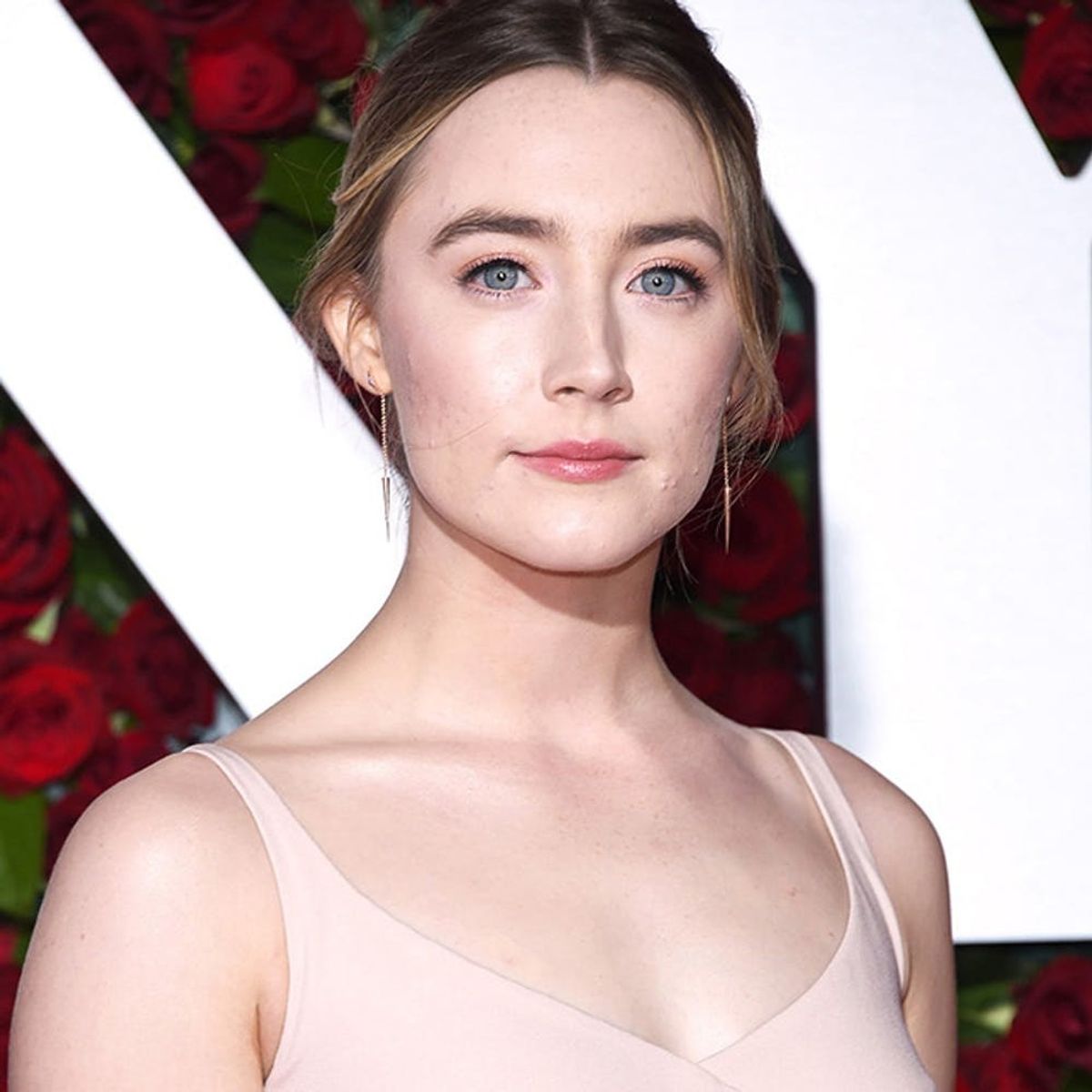 Saoirse Ronan Just Showed Us How to Rock Cutouts in a Modest Way