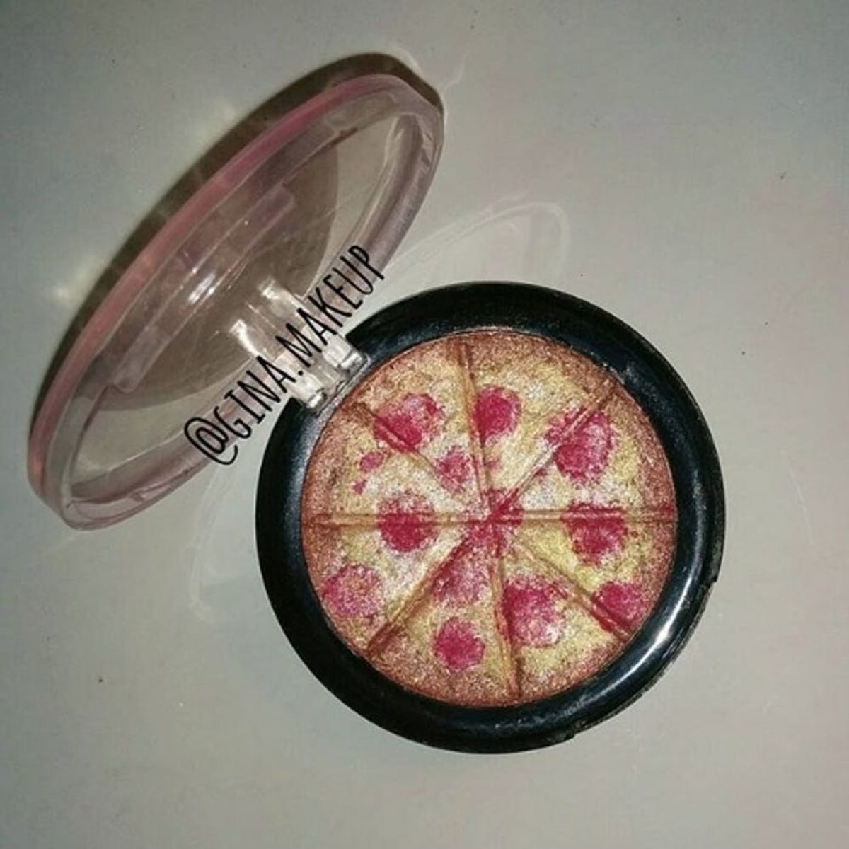 This Pizza Highlighter Will Be Your New Makeup Must-Have