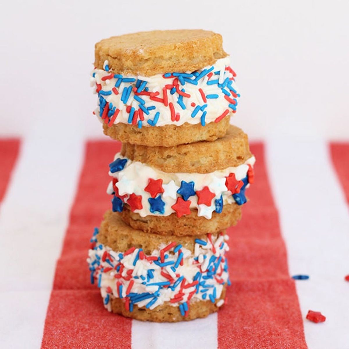 13 Red, White + Blue Memorial Day Party Essentials