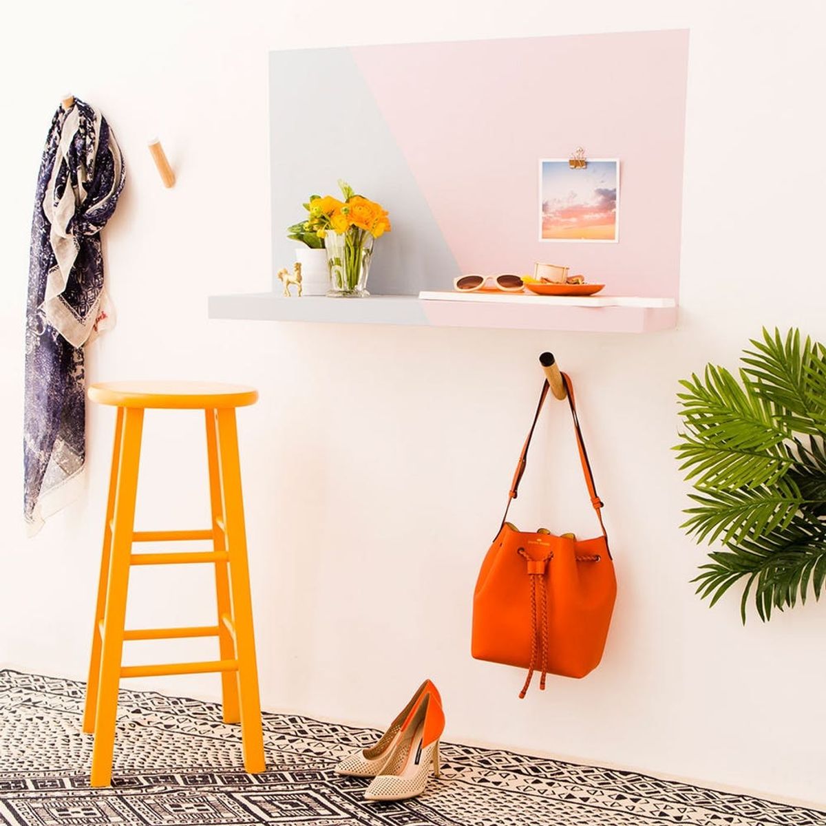 Small-Space Dwellers: This Is How to Create a Foyer