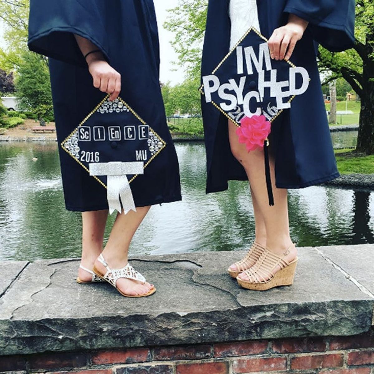 11 DIY BFF Graduation Cap Ideas to Wear at Your Ceremony