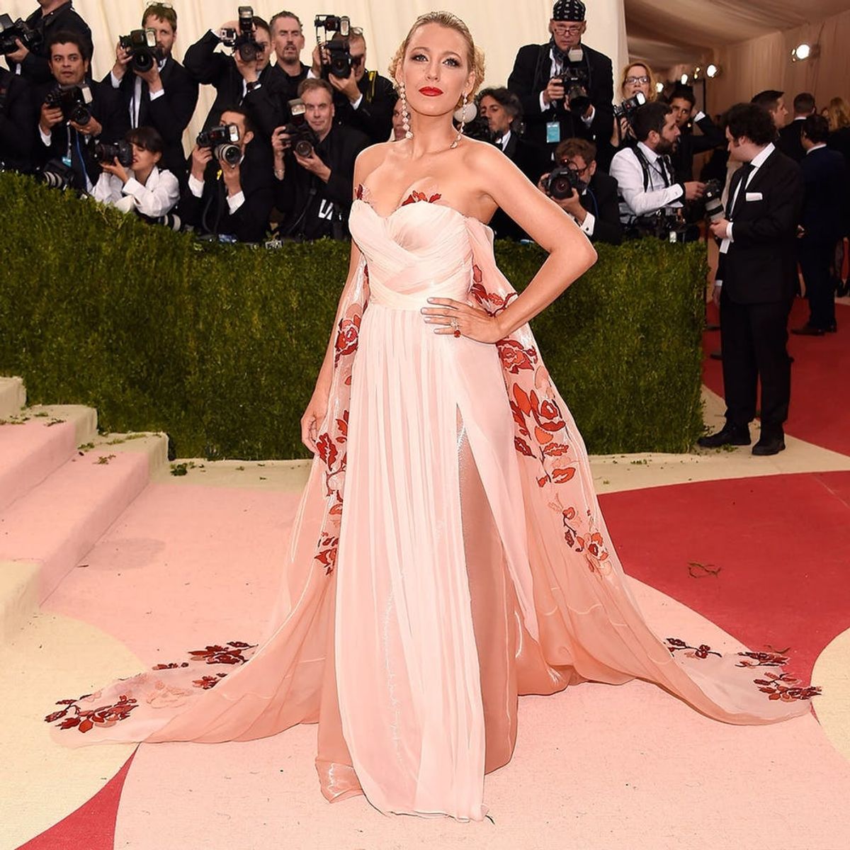 See Which Two Celebs Proved + Debunked Their Baby Rumors at This Year’s Met Gala