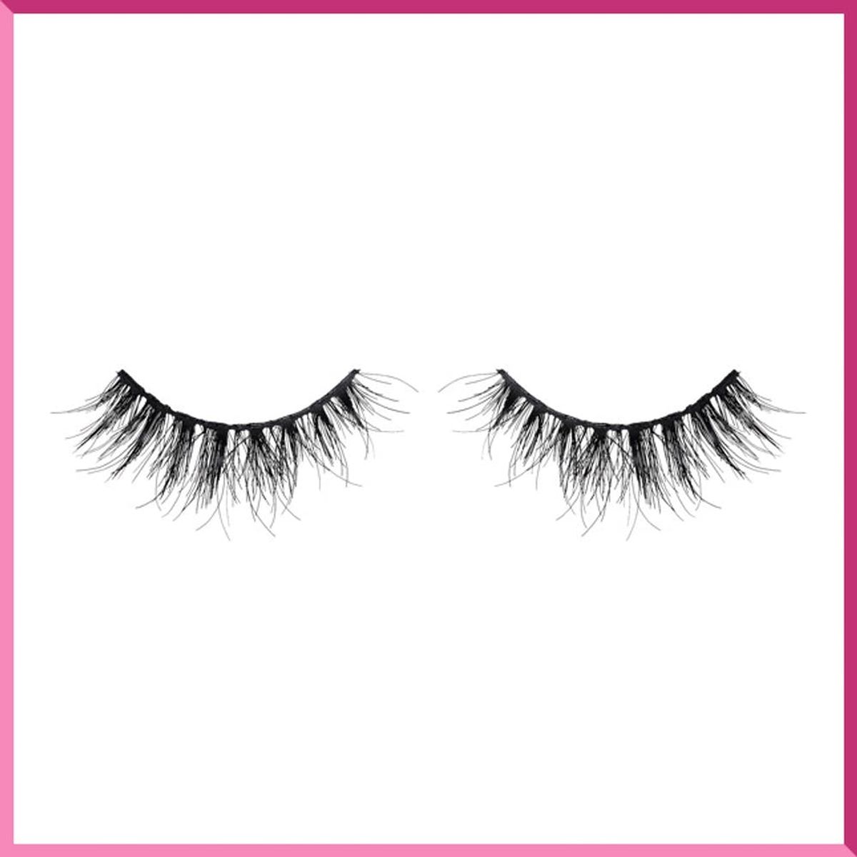 The 6 Best Fake Eyelashes to Wear for Every Occasion
