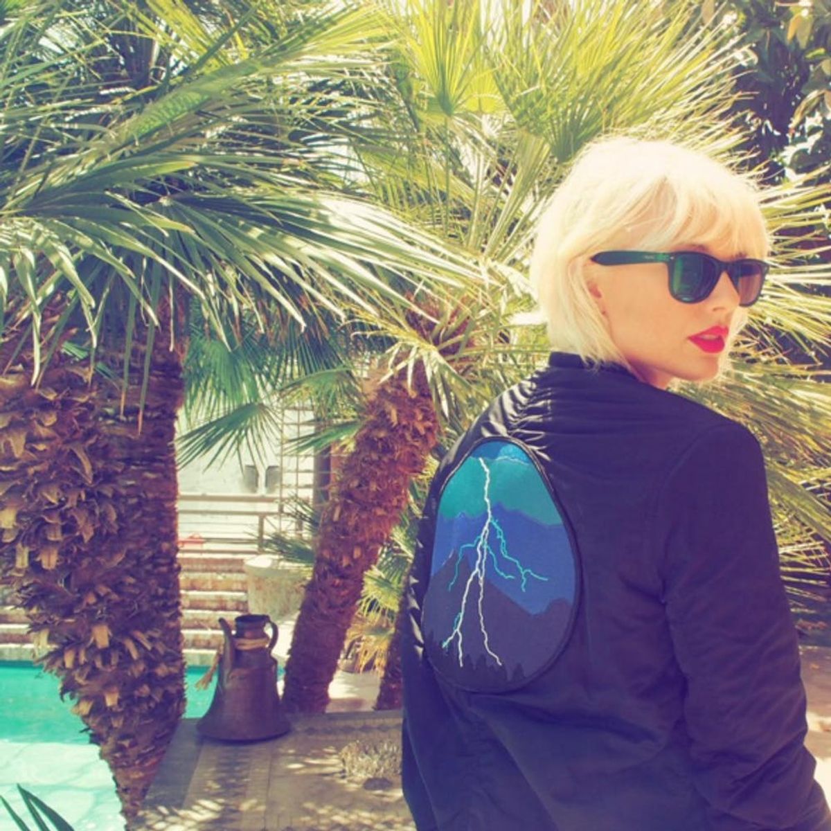 We Now Know the Story Behind Taylor Swift’s Mystery Jacket