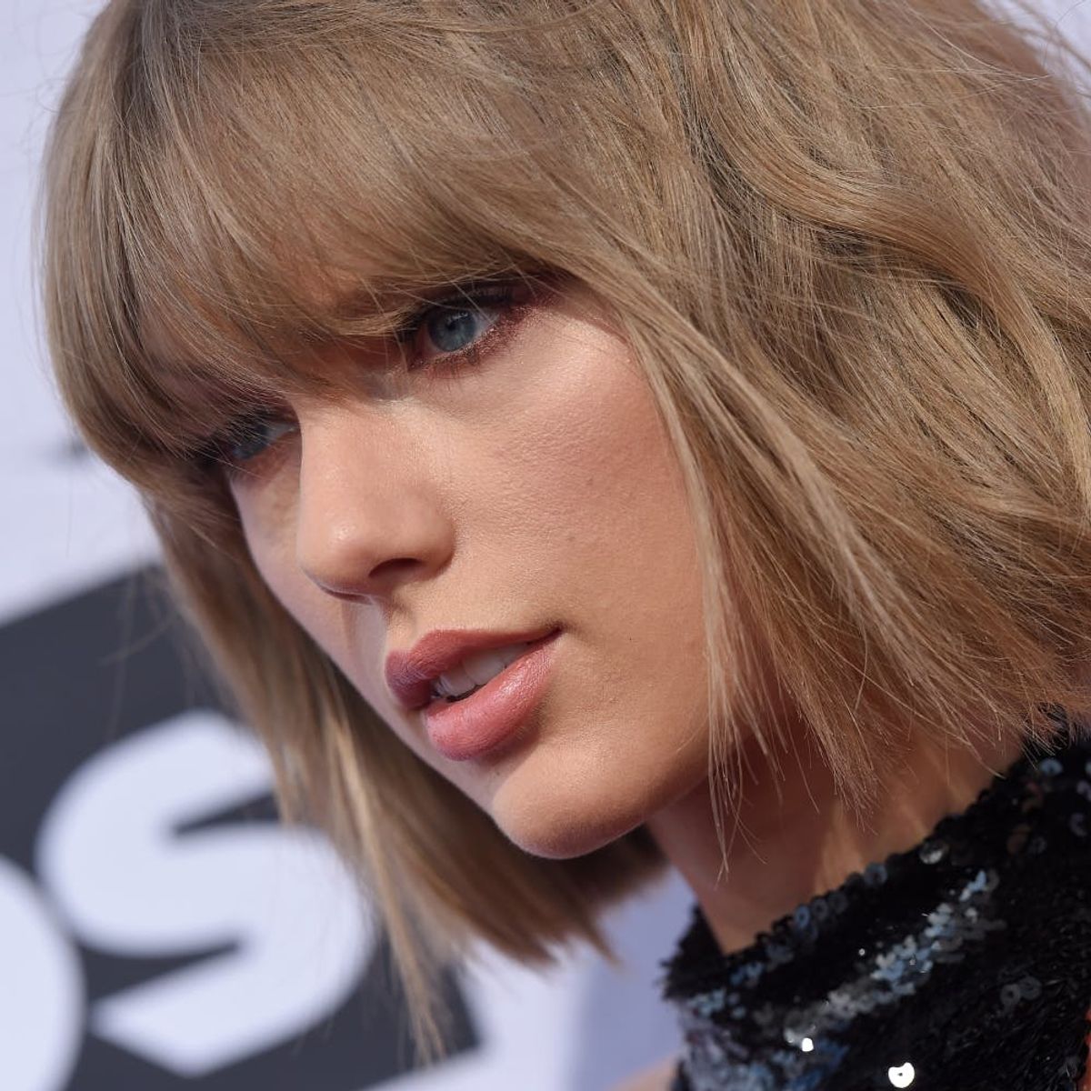 Taylor Swift’s Coachella Detour Proves That She’s the BEST Friend