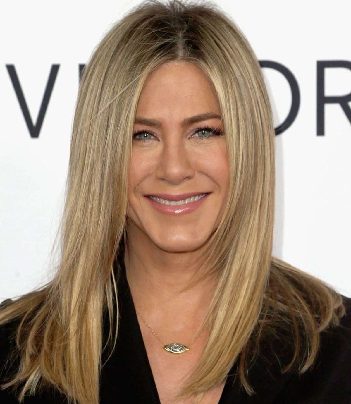 A Celebrity Nutritionist Takes a Closer Look at Jen Aniston’s Diet