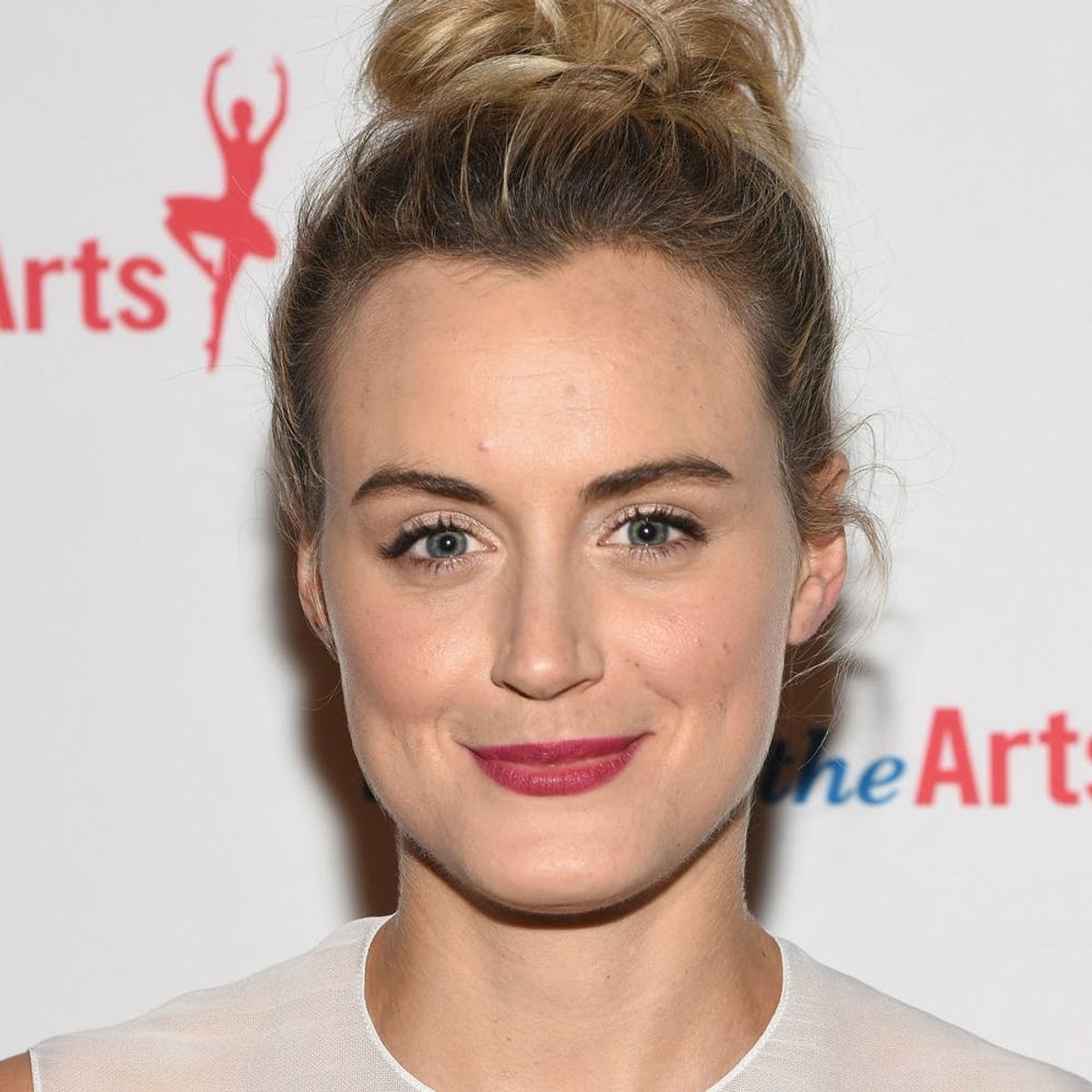 Taylor Schilling’s Hysterical Shopping Hack + 7 More Celeb DIYs