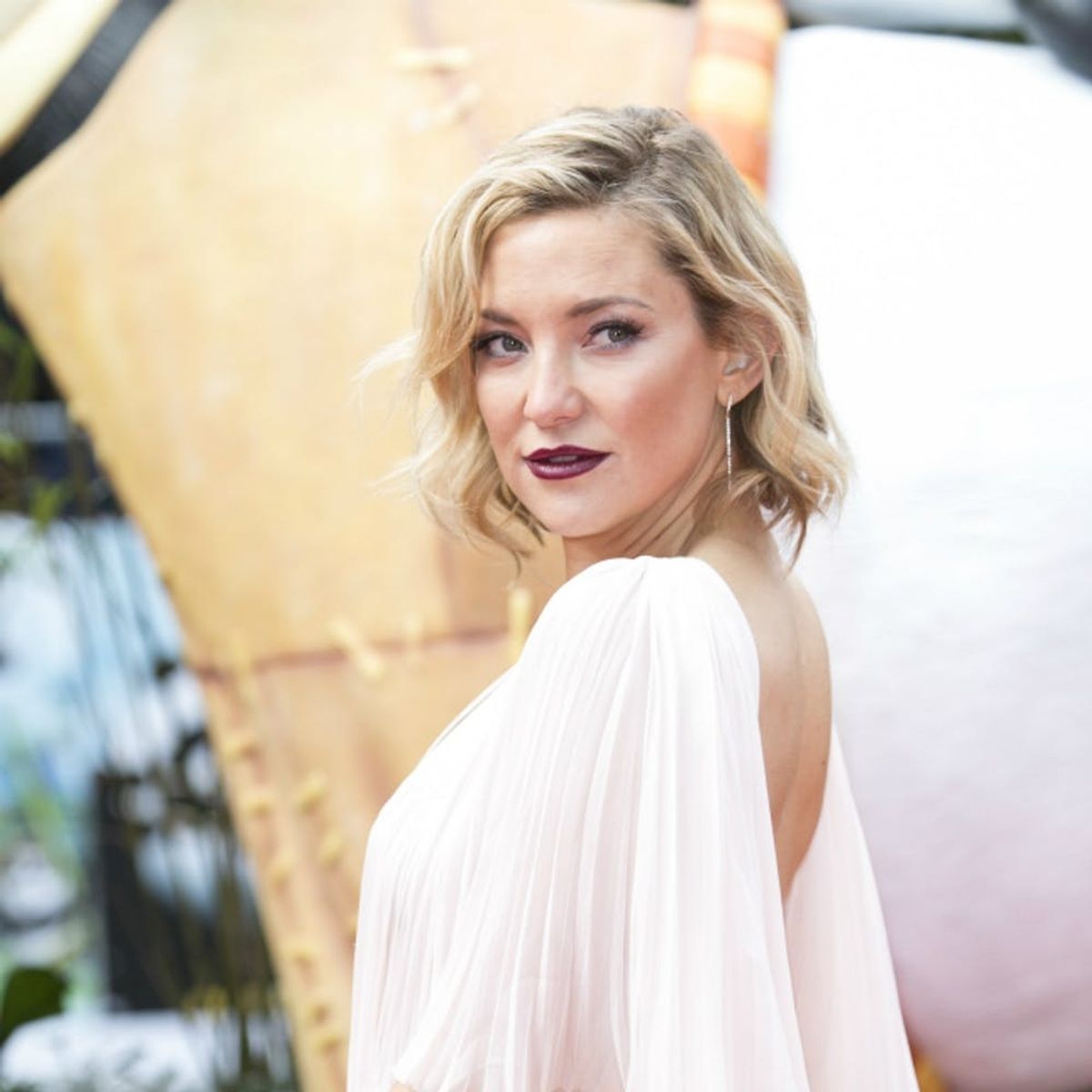 Kate Hudson Dishes on Being a “Wild Mom”