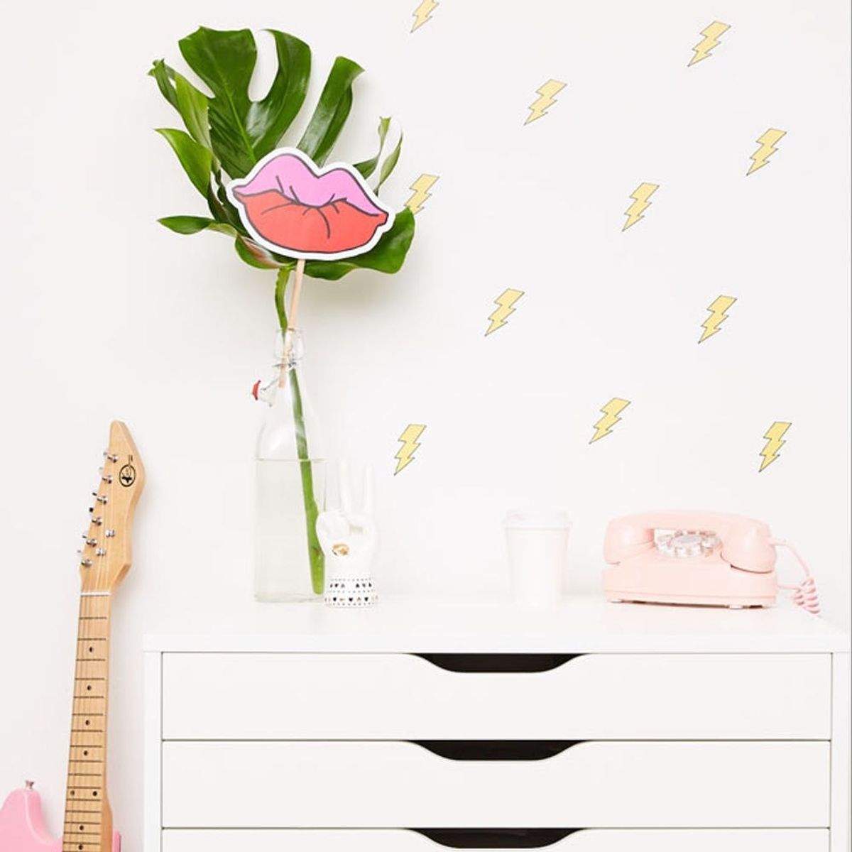 Deck Your Walls With These Betsey Johnson Wallpapers
