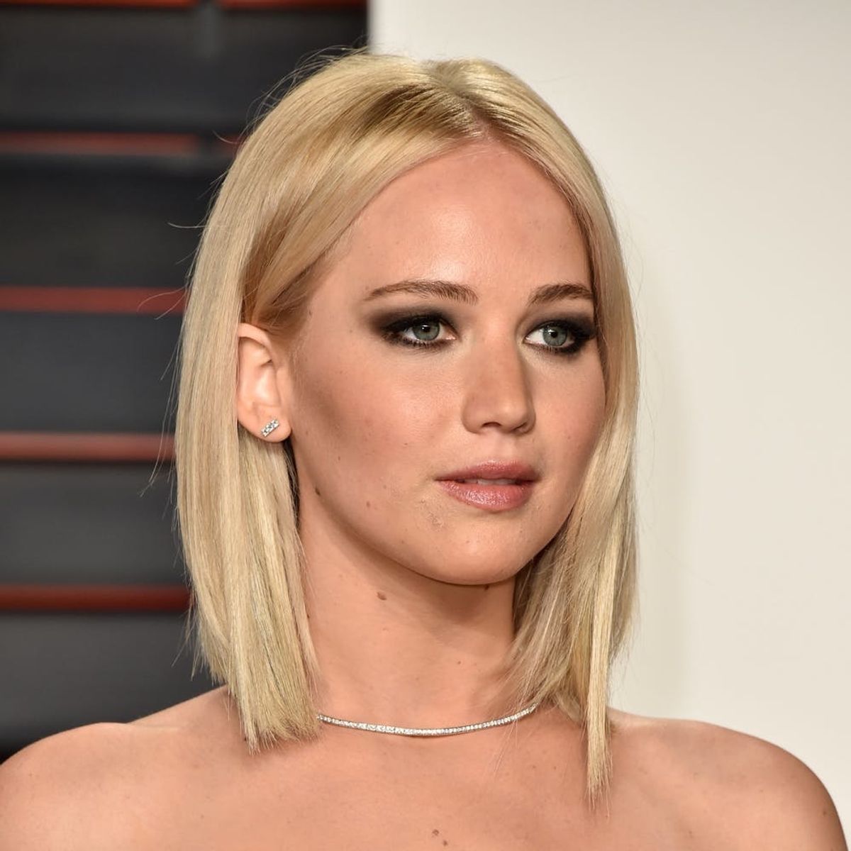 Jennifer Lawrence Debuts New Icy-Blonde Look