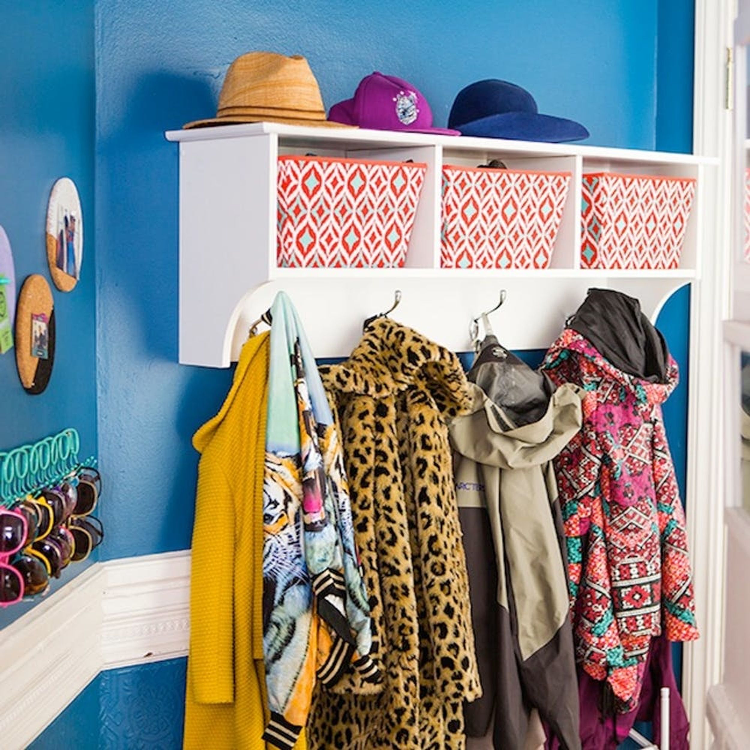 Spring Cleaning 101: 10 Things to Toss from Your Entryway NOW